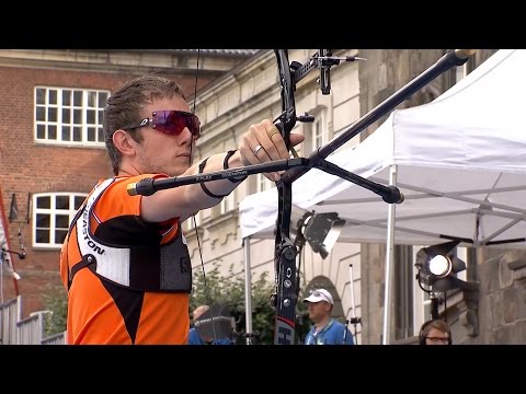Rick Van Der Ven Shooting Archery
