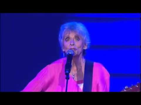 Nicole Rieu - Je Suis (Live Age Tendre 7)