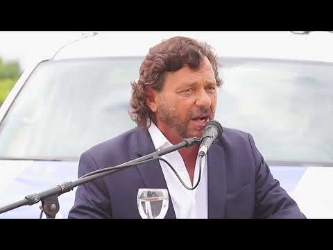 Más recursos policiales para la seguridad de los salteños: Sáenz entregó 17 camionetas a la Policía