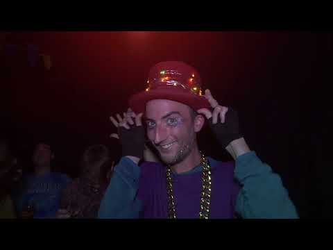 Play Video Youtube Video