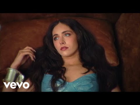 MARI - please don't let me know (Visualizer)