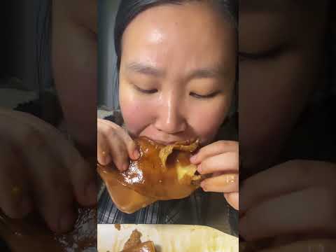 The sticky pig ears are just too delicious#Oh my god it smells so good#This is really deli