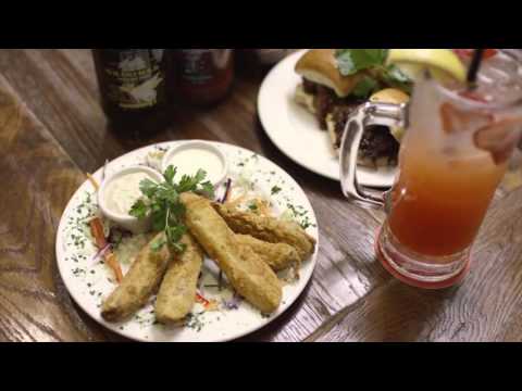 Lucille's Smokehouse Bar • B • Que