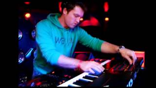 Richard Earnshaw - People Are People (Main Mix)