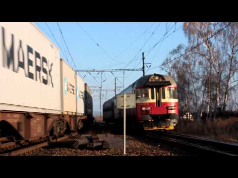 372.011 a 854.027 ve Všetatech, 27.11.2011