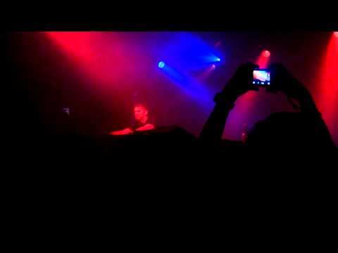 Komatic & MC Zhi / Lucid Dreaming - D'n'B @ Maria Berlin