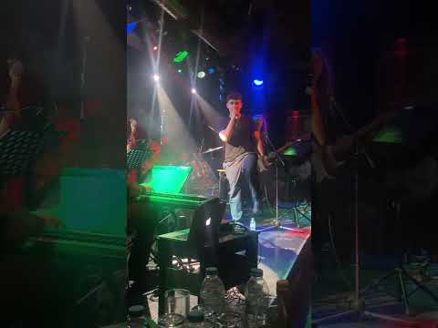 Victor Vernicos - Billie Jean (cover)