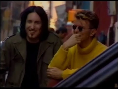 I'm Afraid Of Americans (w/Trent Reznor - Behind The Scenes)