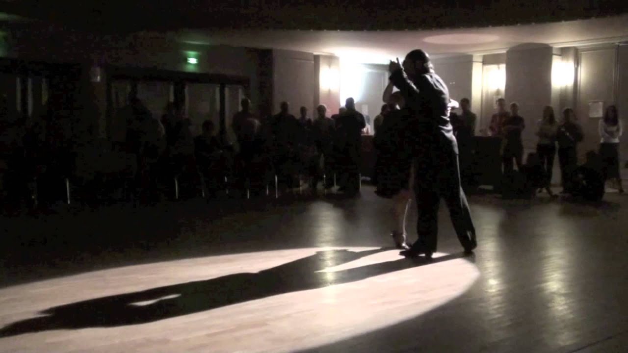 Maria Belen y Diego Riemer - Oigo Tu Vos - 8 Renverse Lille 19-01-2013