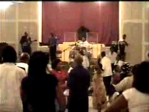 The Holy Ghost B2B Andy C - MC GQ & Spyda - NYE NEC 2007/08