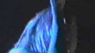 Queen Adreea - Razorblade Sky - live Glasgow Scotland 2002