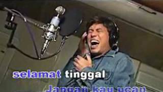 Download lagu Fotograf- Jangan Kau Ucap Selamat Tinggal mp3 Download lagu Fotograf- Jangan Kau Ucap Selamat Tinggal mp3