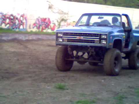 knottyrich k5 blazer getting dirty