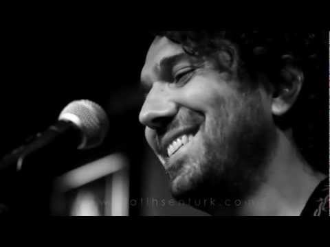 Halil Sezai - İsyan - Canlı Performans