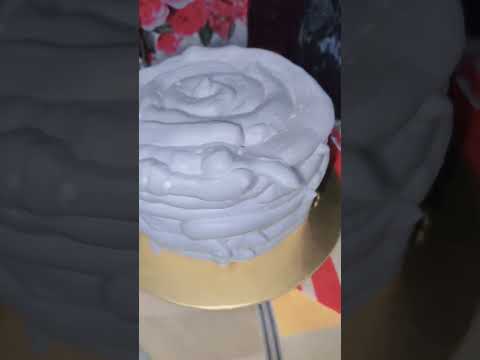 Chocolate cake #cake #chocolate #youtubeshorts #cakedecorating @cakebysimran77 #viralshorts