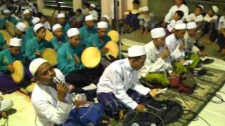 Download lagu Annurul Kassyaaf-Lakumbusyro mp3 Download lagu Annurul Kassyaaf-Lakumbusyro mp3