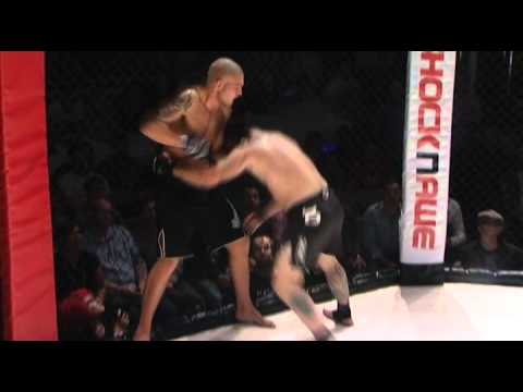 Shock n Awe 11 - Fred Harrington Vs Colin Howells Interview