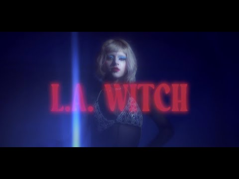 L.A. WITCH - THE LINES (OFFICIAL VIDEO) #newmusic