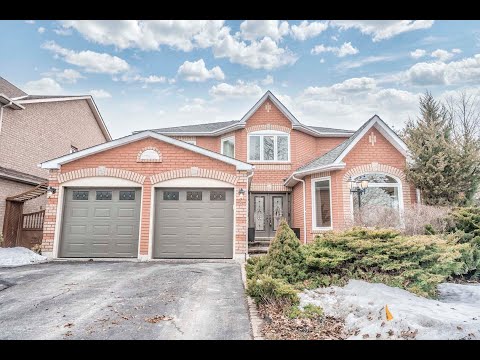 2 Daines Dr, Whitby, ON L1R 2A1