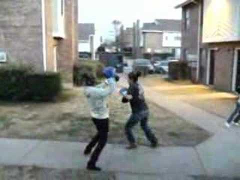 Boxing bre bre vs. noodle