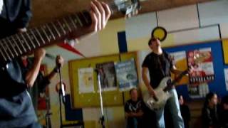 Tuesday Afternoon - Killing in the name Of