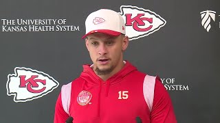 Patrick Mahomes on the offense working on creative plays