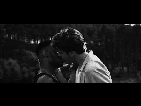 Prinze George - Wait Up (Official Video)