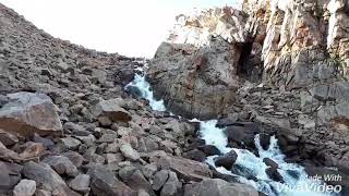 preview picture of video 'Тренировочный высокогорный полумарафон на перевал "Сенегал".'
