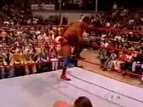 2001.03.03 Kurt Angle vs Triple H - Match for WWF Championship (MCW TV)