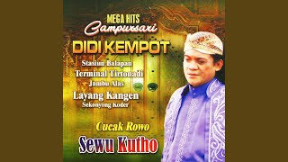 Download lagu Stasiun Balapan mp3