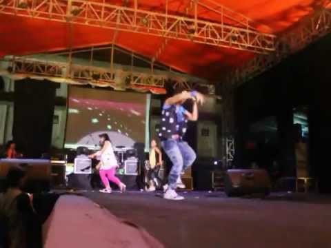 [SBSquad] 121026 2NESTAR 2NE1 Cover Dance - Oh My Gosh, Can't Nobody, Fire
