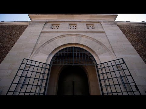 Fermato un alto ufficiale francese, spia per i russi dalla base Nato a Napoli