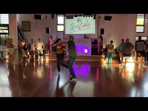 Sophie & Thomas - Jailhouse Rock Elvis Presley