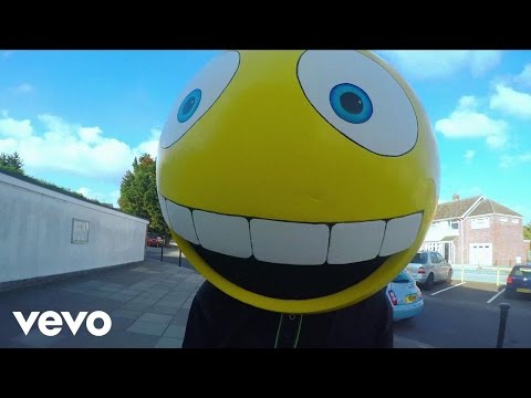 Video thumbnail for I Like To Smile When I Am Sad