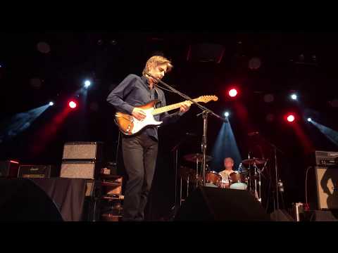 Eric Johnson “High Landons” Live at Tupelo (Derry, NH) 3/9/18