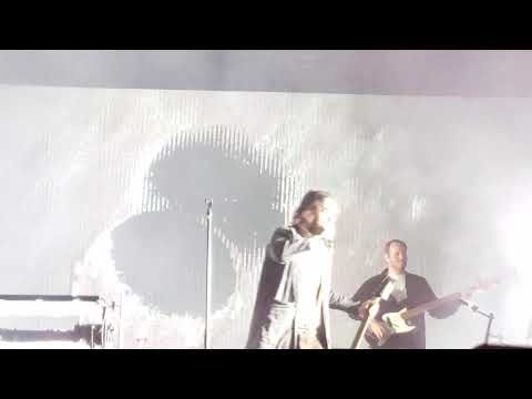 Nick Murphy-Harry takes drugs on the weekend live