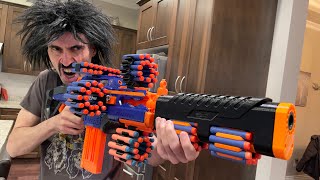 NERF GUN WAR 22