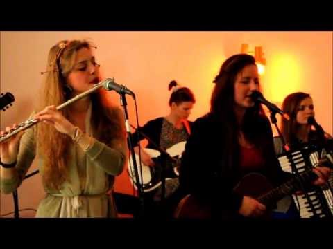 SUS DUNGO - Rasā Pēdas - Live @ Godot Art Bistrot (21.IV.2013, Avellino - ITALY)