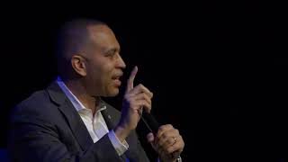 WBEZ Presents: An Evening with House Democratic Leader Hakeem Jeffries