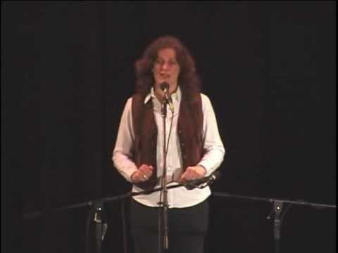 2005 Chicago Maritime Festival - Talitha MacKenzie - Fionnaghuala (Fair-Shoulders)