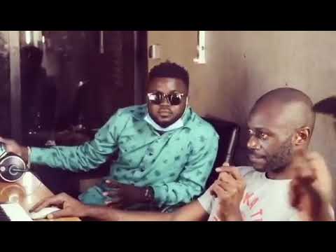 NG BLING & BAPONGA AU STUDIO