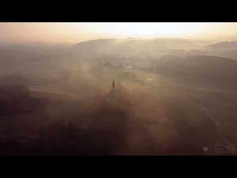 Megleno jutro v Zavrču, občina Zavrč, Haloze