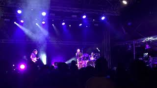 YUNA -  Leaving (Neon Lights 2018)