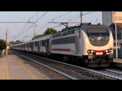 EXP 14046 Taranto-Piacenza-Lourdes in transito alla stazione di San Lazzaro di Savena!