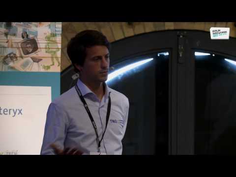 Berlin Buzzwords 2017: Maximilian Bode, Konstantin Knauf - How to Build a Billing System Without ...