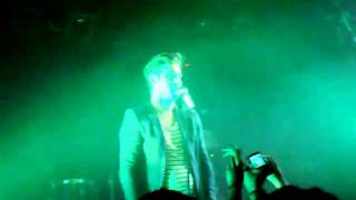 &#39;Undercover Lover&#39; - Kids In Glass Houses