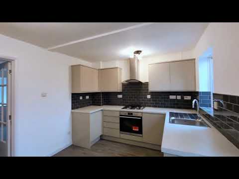 Holly Approach, Ossett