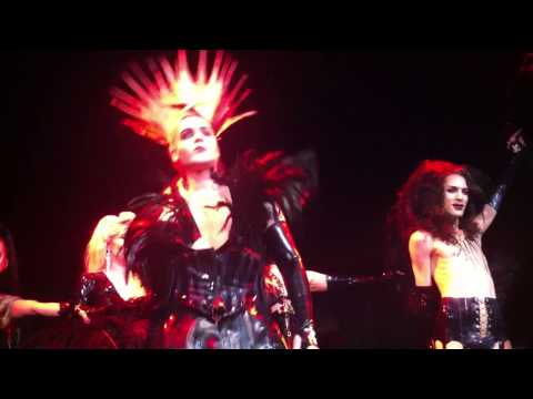 Kayvon Zand Performing Last One Standing