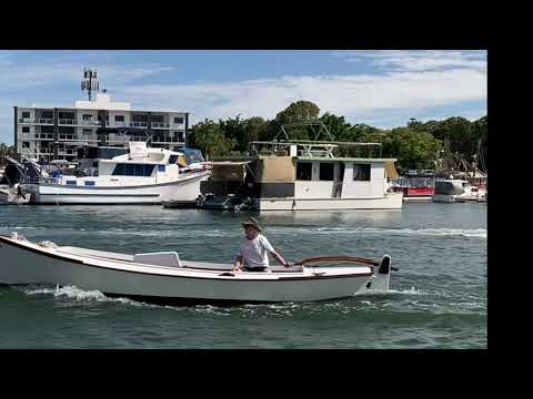 Tempo gets a electric motor - Zoomed (cropped) video