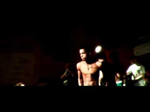 XXXTENTACION,DENZEL CURRY - ULTIMATE (XXXTENTACION PERFORMS LIVE ON STAGE!)